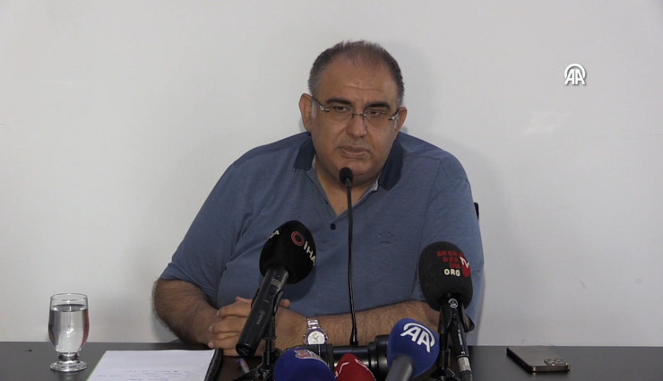 İskenderunspor Kulübü Başkanı Hakan Bolat, basın toplantısı düzenledi