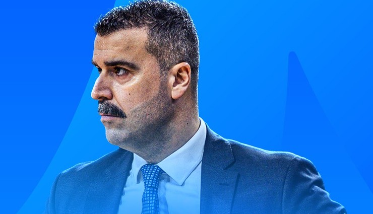 Türk Telekom'dan Erdem Can'a 1+2 yıllık sözleşme
