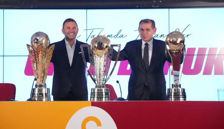 Okan Buruk yeni sözleşmeye imza attı transfer istediği bölgeleri açıkladı