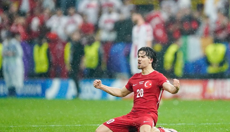 Nuri Şahin ve Xabi Alonso Ferdi Kadıoğlu'na hayran kaldı