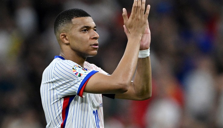 Real Madrid Mbappe'nin imza atacağı tarihi duyurdu!
