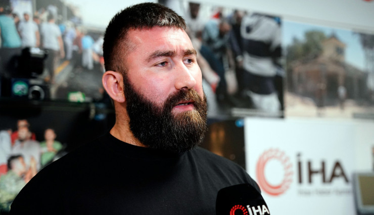 Altın kemer sahibi kick boksçu Muhammed Dursun’un hedefi Dubai’de şampiyonluk