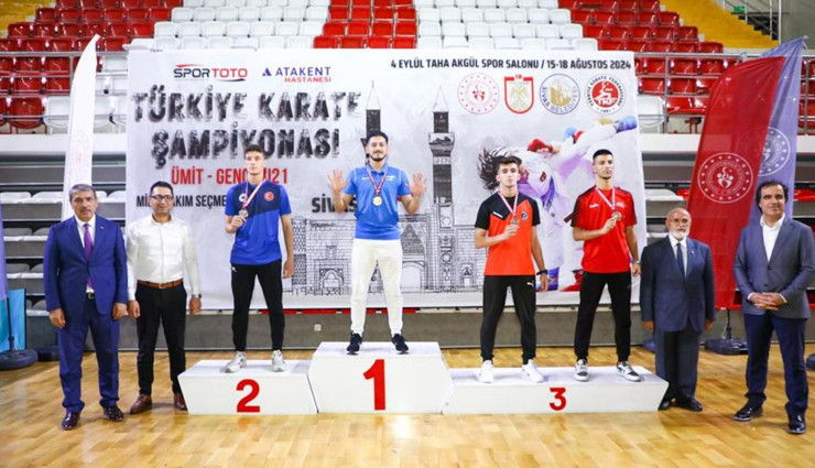 Türkiye Karate Şampiyonası’nın açılış seremonisi yapıldı
