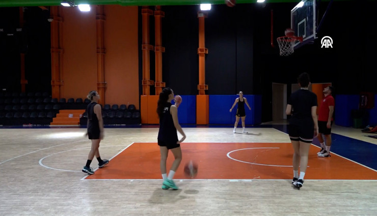 Mersin, basketbol süper liglerinde 2'si kadın 3 takımıyla başarı arayacak