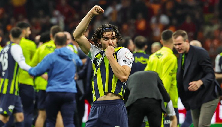 Ferdi Kadıoğlu'nu Fenerbahçe'den koparan sözler