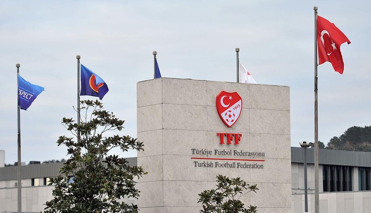 TFF yeni kural değişikliğini kulüplere gönderdi