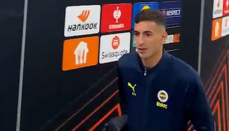 Mert Müldür, tepkilerden dolayı stadyumdan erken ayrıldı