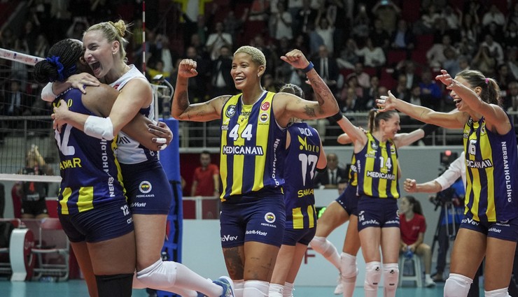 Bakan Aşkın Bak'tan Fenerbahçe'ye tebrik mesajı