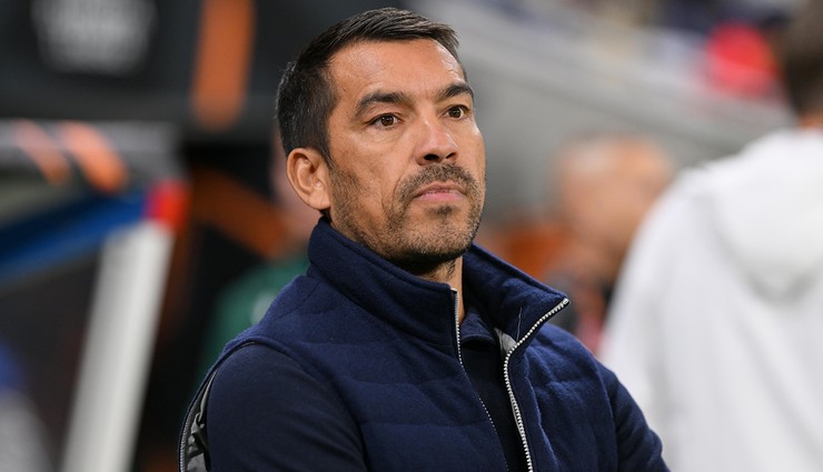Giovanni van Bronckhorst'un Galatasaray'ı imha planı hazır!