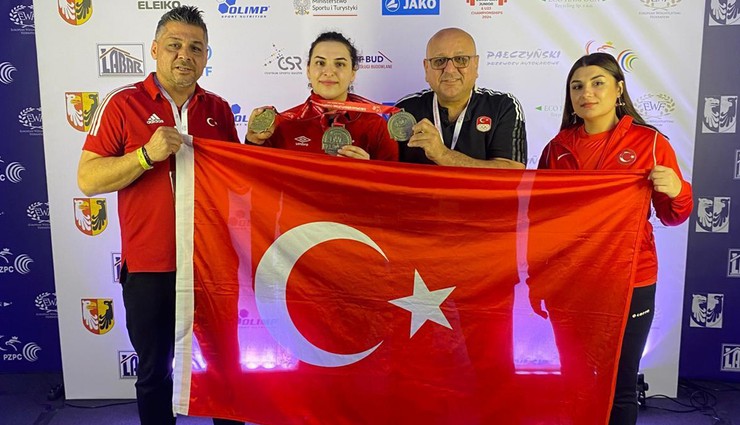 Milli kadın haltercilerden Avrupa Şampiyonası'nda 3 altın ve 3 gümüş madalya