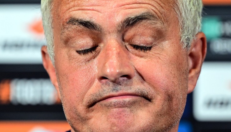 Jose Mourinho Alkmaar mağlubiyetini Cengiz Ünder, İrfan ve Kostic'e bağladı
