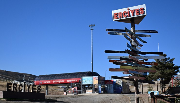 Erciyes Kayak Merkezi yeni sezona hazır