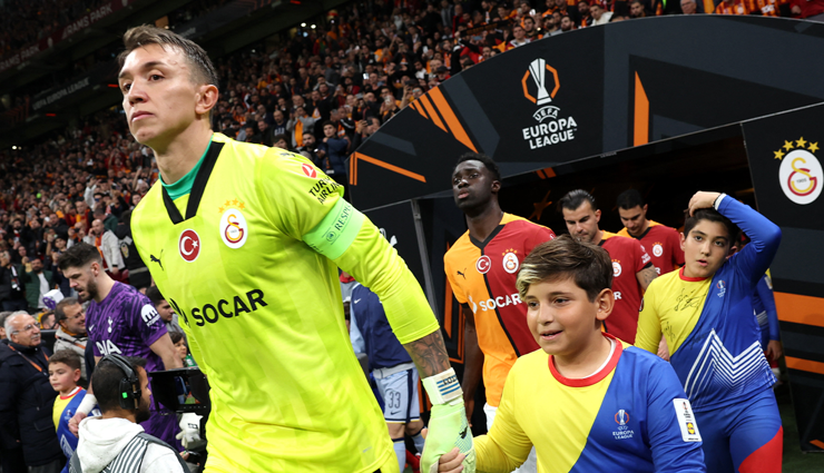 Fernando Muslera'ya yeni kontrat!