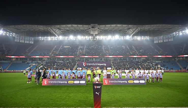 Trabzonspor taraftarından yönetime tepki