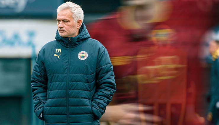 Jose Mourinho eski öğrencisine kavuşuyor! Fenerbahçe resmi teklif yaptı