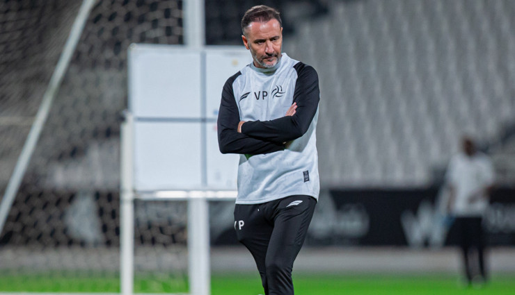 Bir de üstüne Araplara tazminat ödeyecekler! Vitor Pereira Premier Lig'de