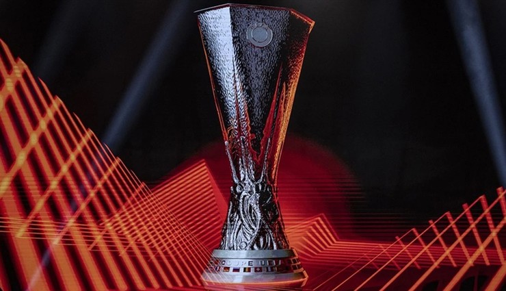UEFA'dan 3 büyükler paylaşımı! 72 saat içerisinde...