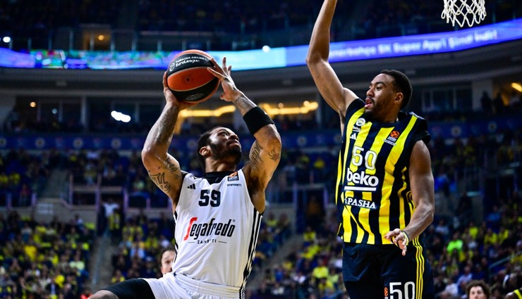 Fenerbahçe Euroleague'de seriye bağladı