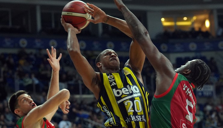 Fenerbahçe Beko evinde Yalovaspor'u mağlup etti!