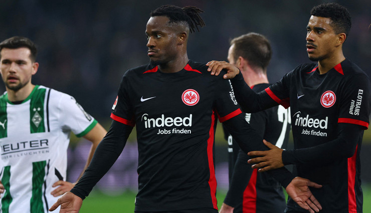 Batshuayi'nin Frankfurt kariyeri olaylı başladı!