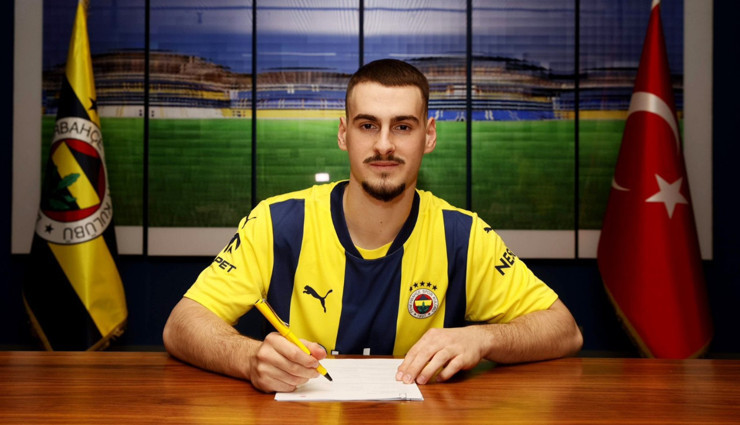 Fenerbahçe, Ongjen Mimovic'i kiralık gönderdi