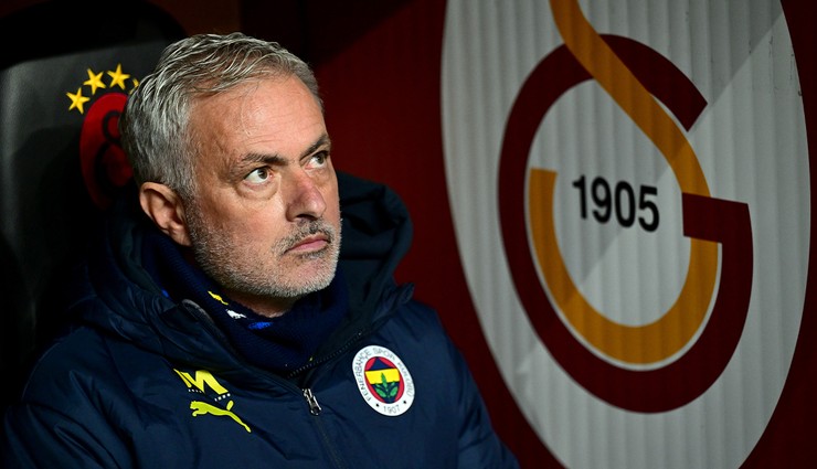 Sadece Fenerbahçe ile değil Chelsea, Real Madrid'le de Galatasaray'ı yenemiyor
