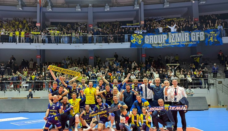 Fenerbahçe Medicana, deplasmanda Altekma'yı 3-2 yendi