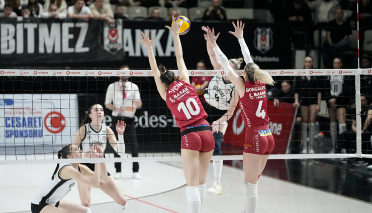Galatasaray, derbide Beşiktaş'a set vermedi