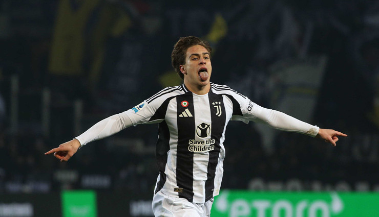 Milli futbolcumuz Kenan Yıldız, Ada yolcusu