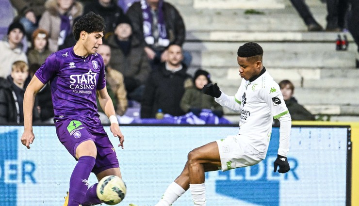 Fenerbahçe kiralık gönderdi Anderlecht ve Feyenoord peşine düştü