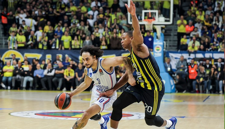 Anadolu Efes ile Fenerbahçe Beko'nun lig maçları ertelendi