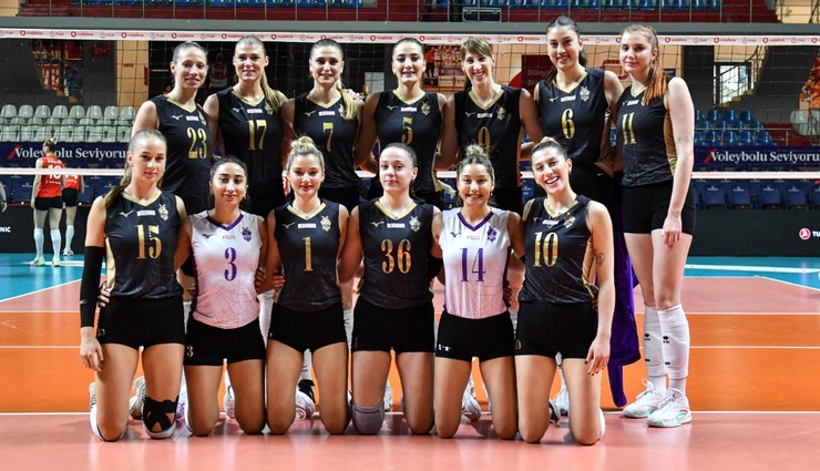 Sezonu 5. olarak bitirdiler Avrupa kupalarına katılma hakkı kazandılar