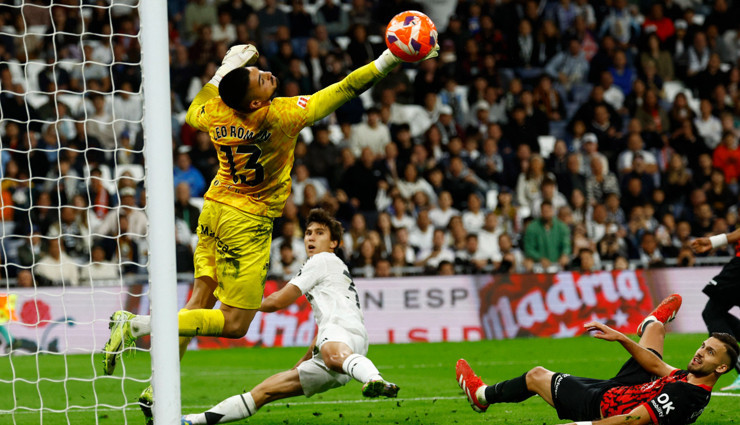 Real Madrid 90+5'te güldü