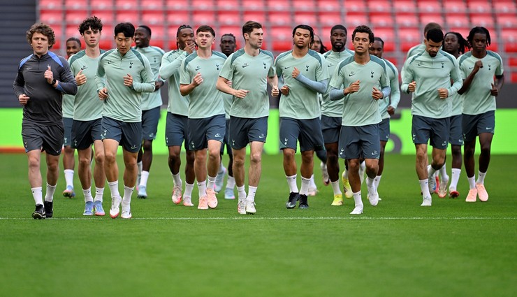 Tottenham, Manchester United maçının hazırlıklarını tamamladı
