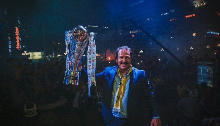 Mehmet Yiğiner'e Ankaragücü'nden "Onursal Başkanlık" ünvanı