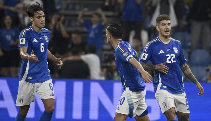 İtalya 2 golle kazandı