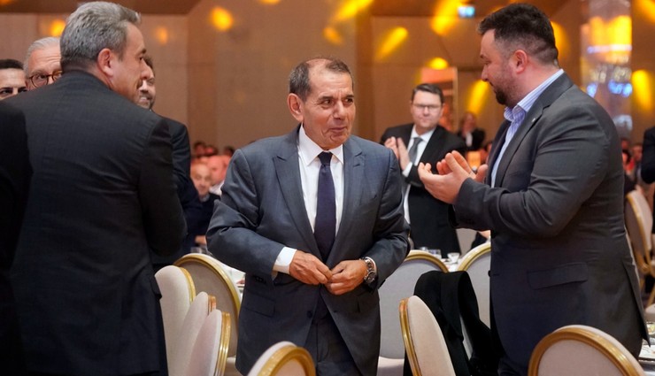 Galatasaray'da dev zirve! Dursun Özbek, Sportif AŞ ve Okan Buruk masada