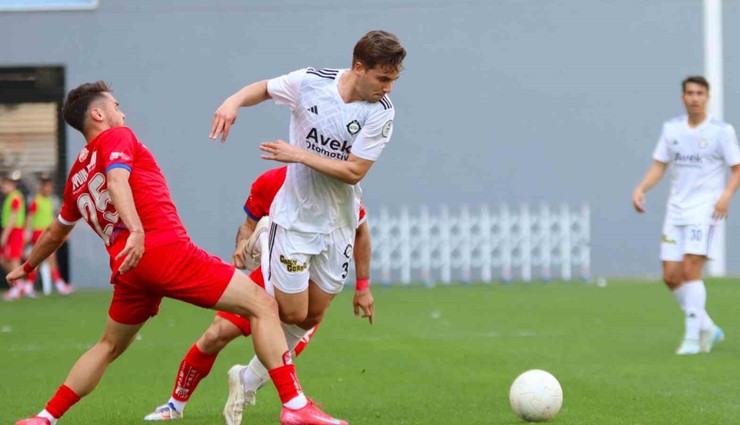 Altay SK'da Arda Gezer takımdan ayrıldı