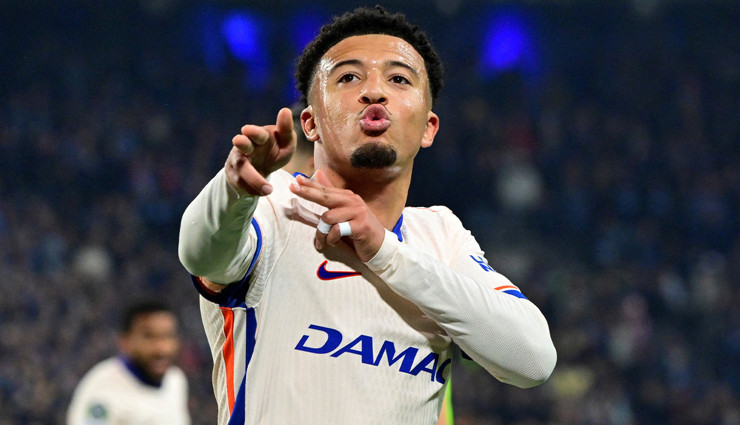 Mourinho telefonla görüşmüştü! ManU Sancho için yapılan teklifi kabul etti