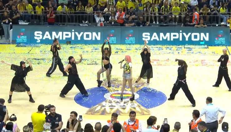 Büyük Aile Platformu'ndan Fenerbahçe açıklaması: Aciz bir kopya