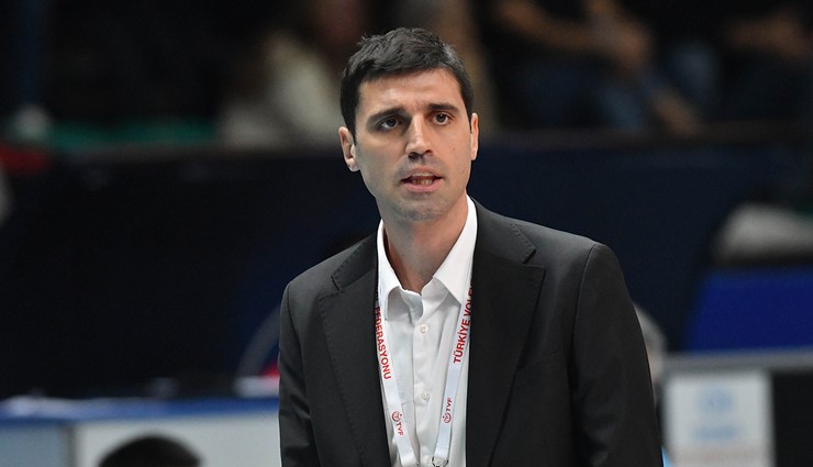 A Milli Erkek Voleybol Takımı'nda başantrenör Umut Çakır ile yollar ayrıldı