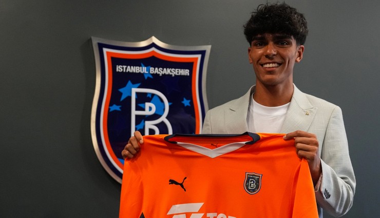 Başakşehir, Berkay Aslan'ı kadrosuna kattı