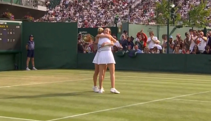 Zeynep Sönmez, çiftlerde de yoluna devam ediyor