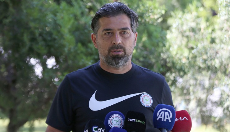 Çaykur Rizespor Teknik Direktörü İlhan Palut: 6-7 transfer düşünüyoruz