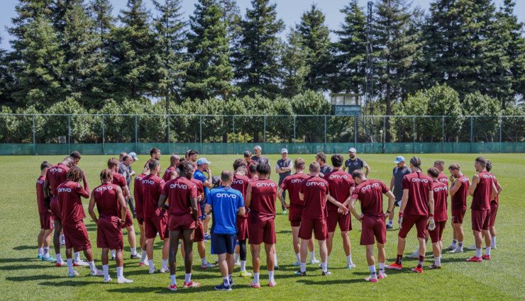 Trabzonspor antrenmanlarını sürdürdü
