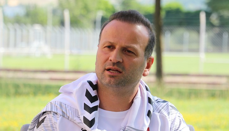 Sivasspor Teknik Direktör Osman Zeki Korkmaz'dan yeni sezon açıklaması