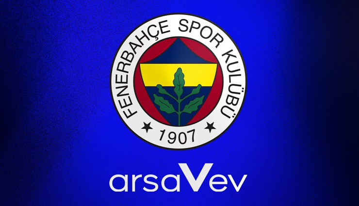Fenerbahçe'de 17 futbolcu imzayı attı
