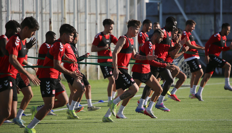 Osman Zeki Korkmaz: 1-2 takviye yapacağız