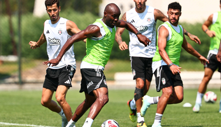 Beşiktaş'ta ayrılık yakın! İngiltere'den talipleri var