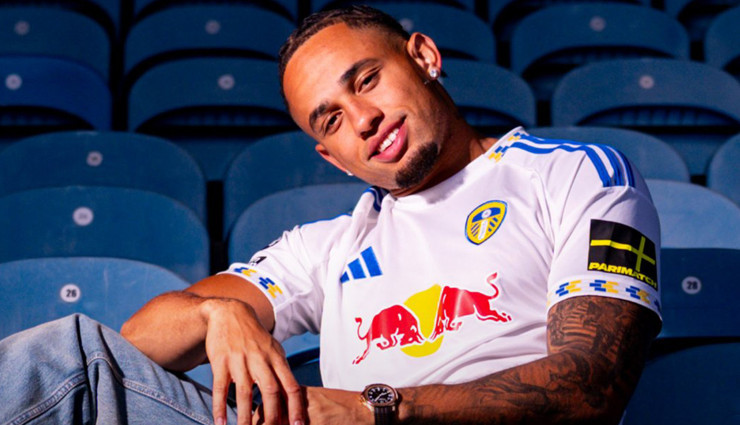 Leeds United, Noah Okafor'u kadrosuna kattı